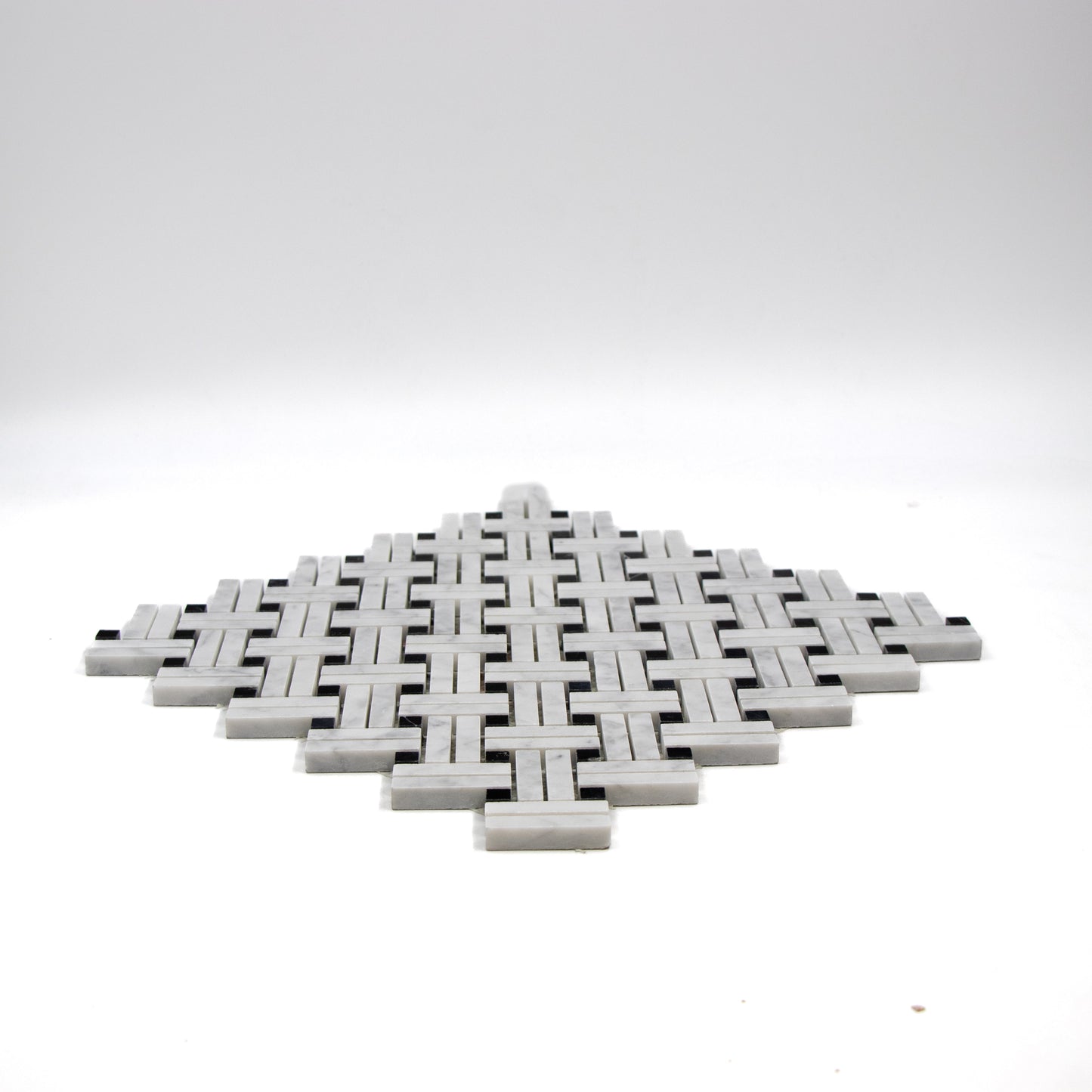 Carrara White Stanza with Black Dot